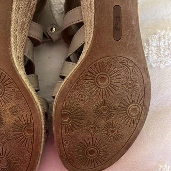 Eurosoft by Sofft Espadrille Gladiator suede and jute wedges - Picture 4 of 7